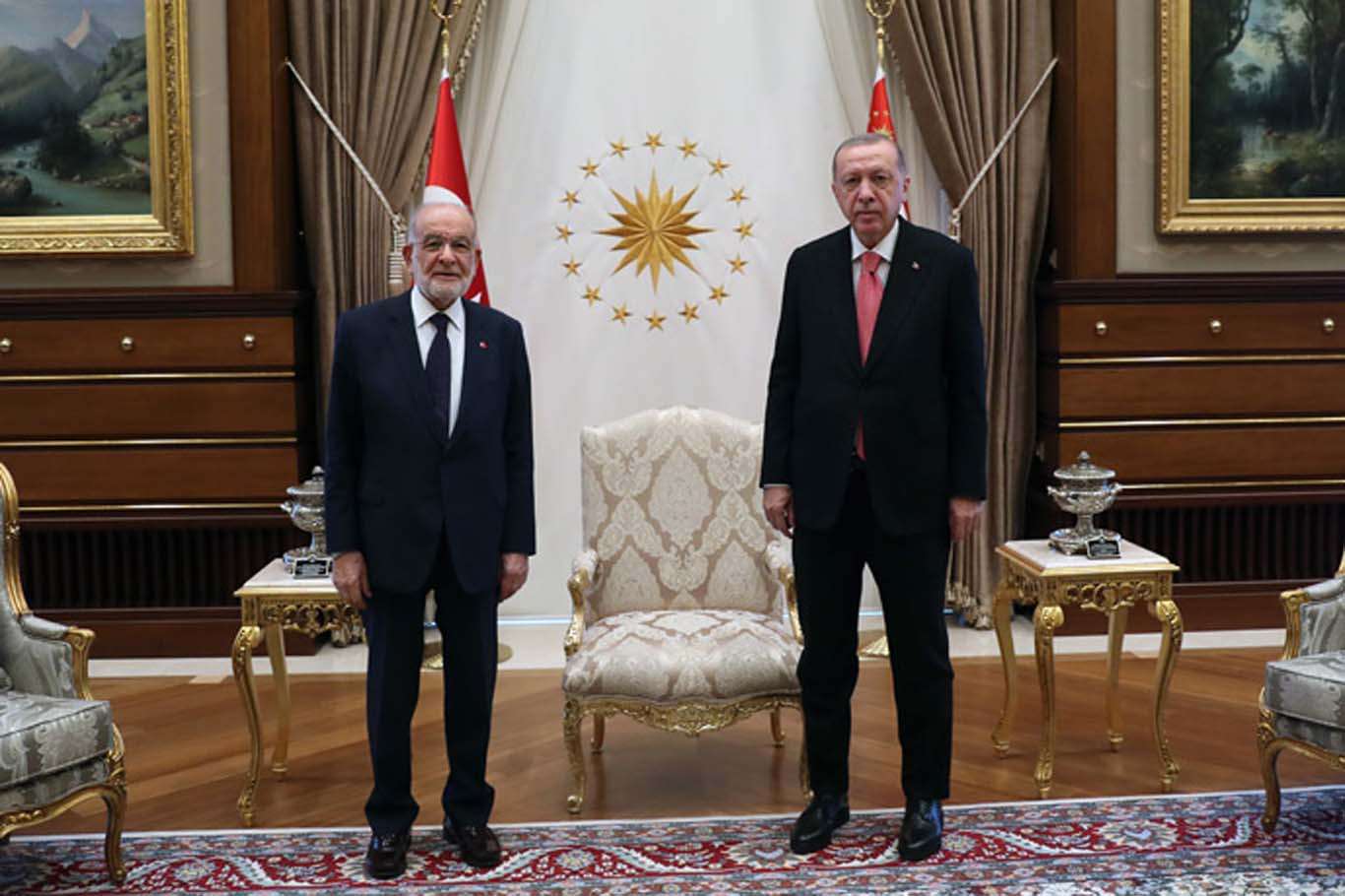 Cumhurbaşkanı Erdoğan, Saadet Partisi Genel Başkanı Karamollaoğlu’nu kabul etti Cumhurbaşkanı Erdoğan, Saadet Partisi Genel Başkanı Karamollaoğlu’nu kabul etti